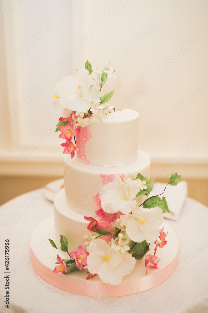 Luxury decorated wedding cake on the table