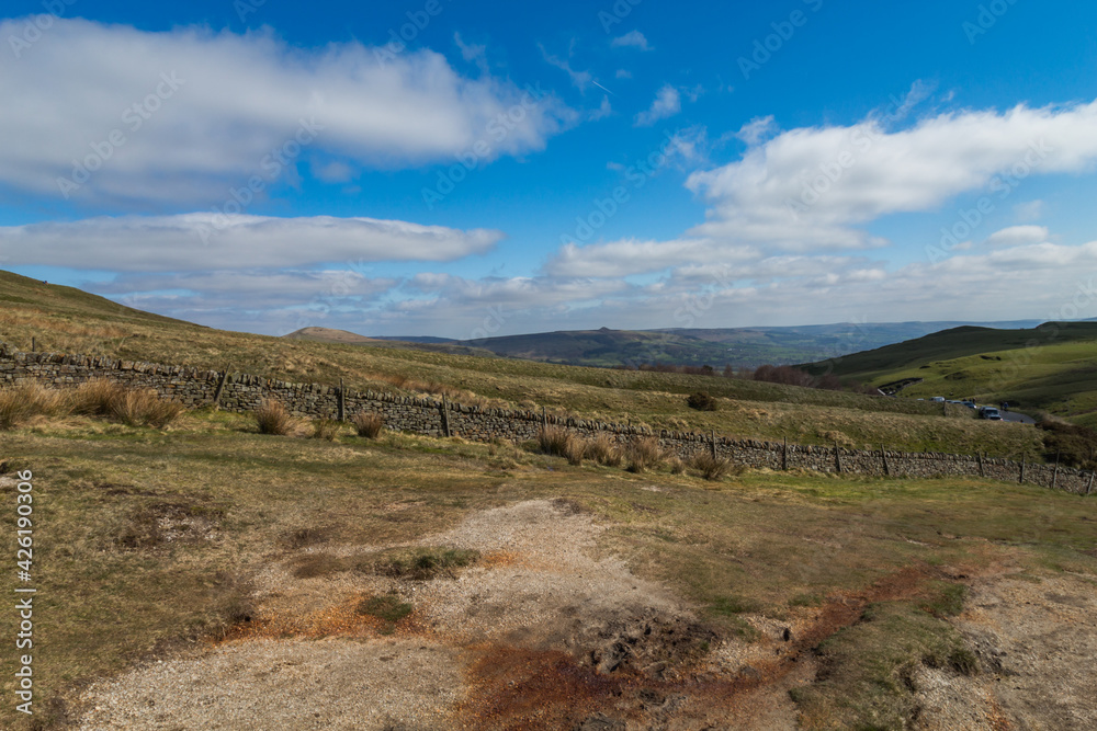 A trip along the mountain range in the Peak District, from Mam Tor to Losehill Pike Wards Piece