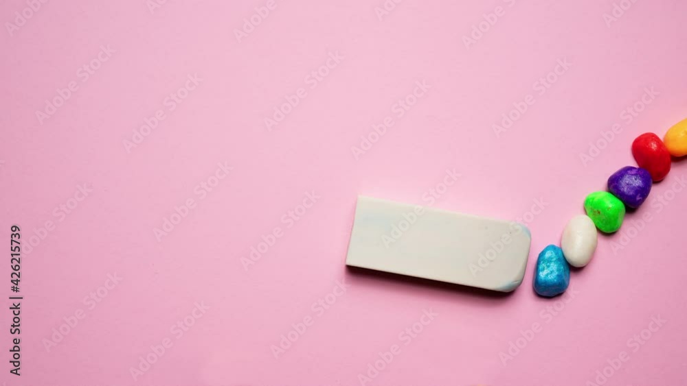 draw a line of colored pebbles with the pen and erase them with the eraser draw a line of colored pebbles with the pen and erase them with the eraser