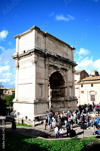 Wallpaper Mural Titus arch (arco di Tito) at roman forum - Rome, Italy