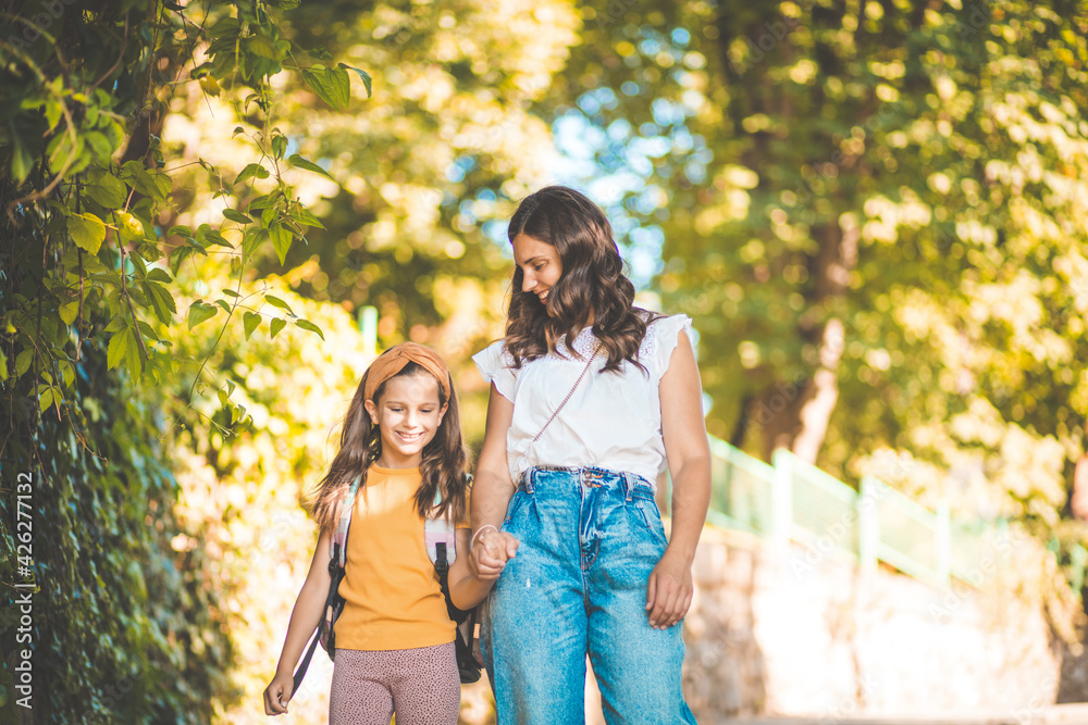 It's time for the new school year. It's time for the new school year.