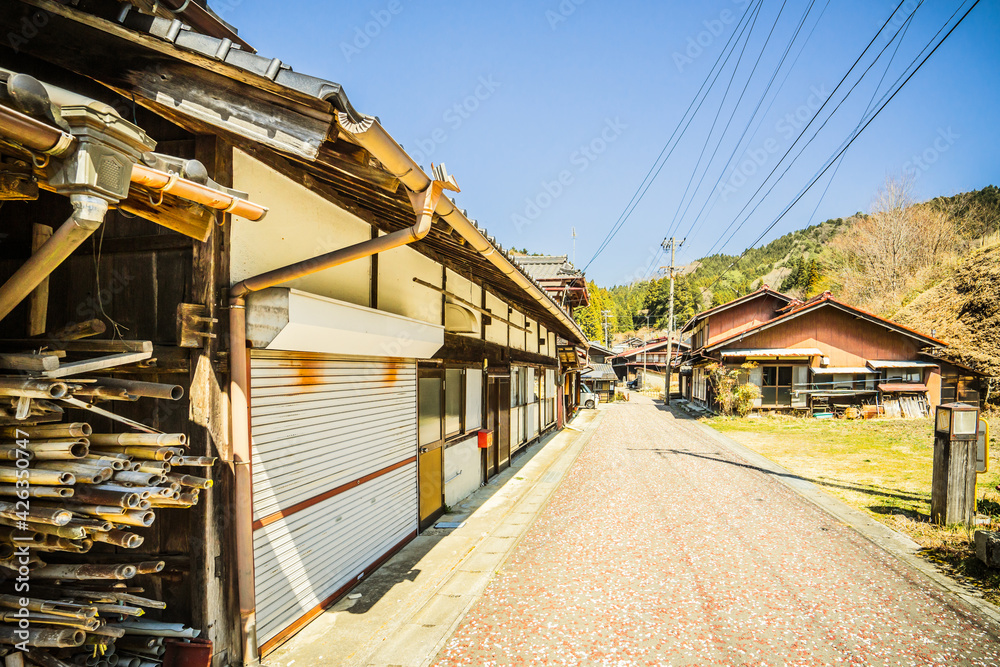 Famous Nakasendo trail goes between Magome and Tsumago towns, Japan