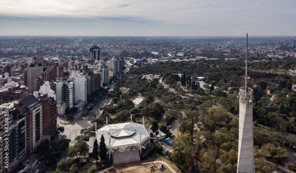 fotos aéreas tomadas desde un drone de la ciudad de Córdoba capital, Argentina.