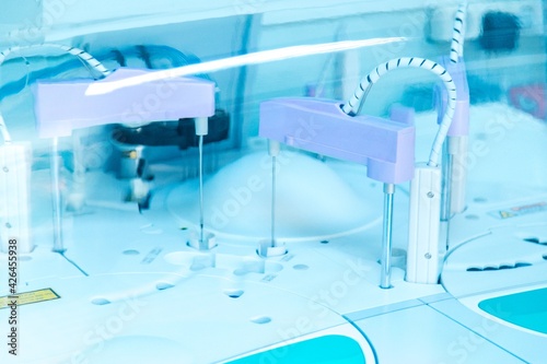 parts of equipment for processing medical analyzes in the laboratory