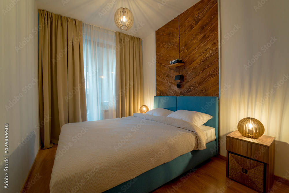 Cosy and tidy modern hotel bedroom Cosy and tidy modern hotel bedroom