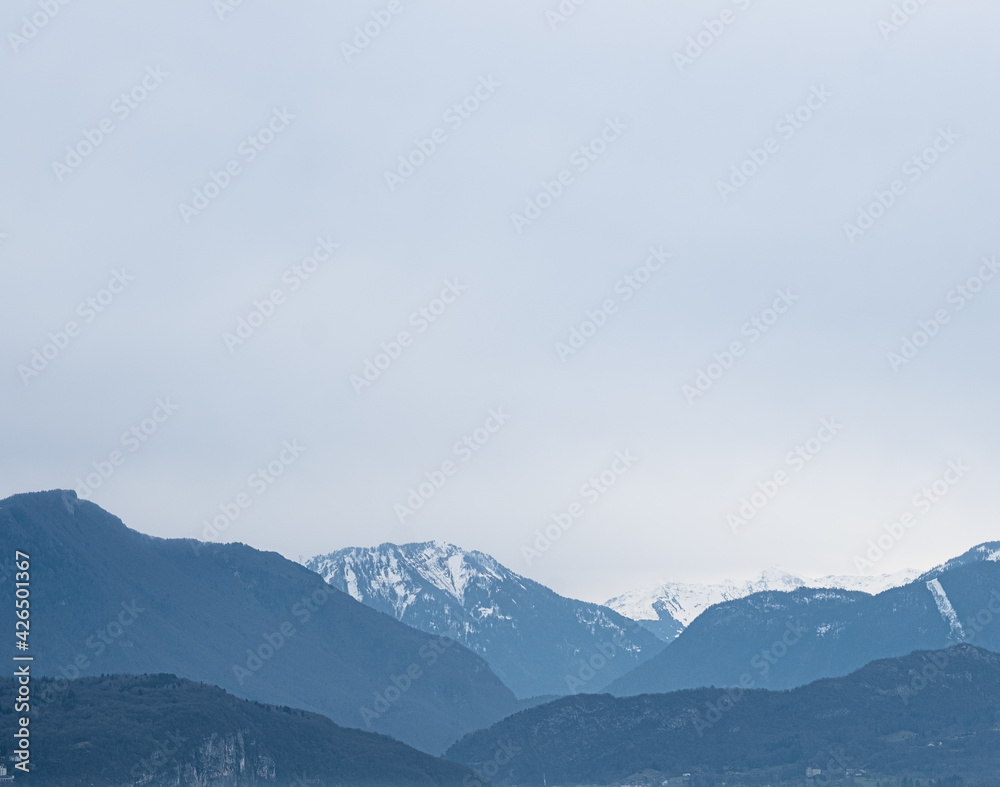 Blue Mountains
Bleu
Montagne
Annecy
France