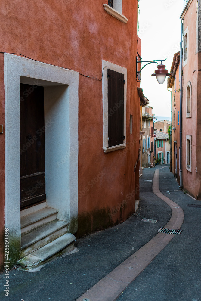 Fototapeta premium Typical Provencal street