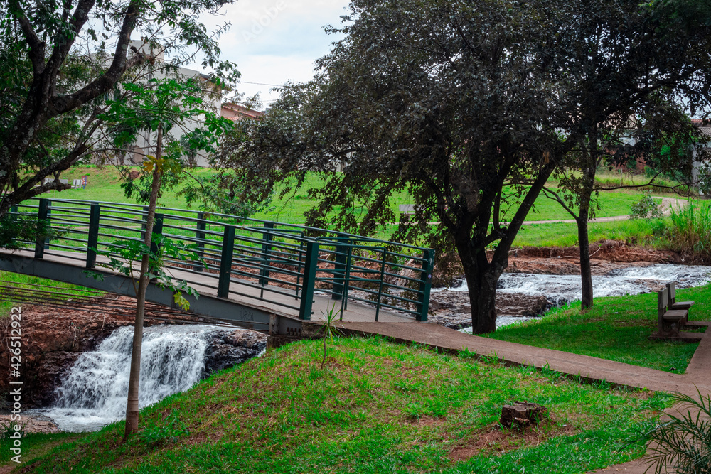 Cachoeira do Karaíba, located within the urban perimeter of Uberlândia, is formed by the waters of the Lagoinha stream.
Uberlândia, Minas Gerais, Brazil,