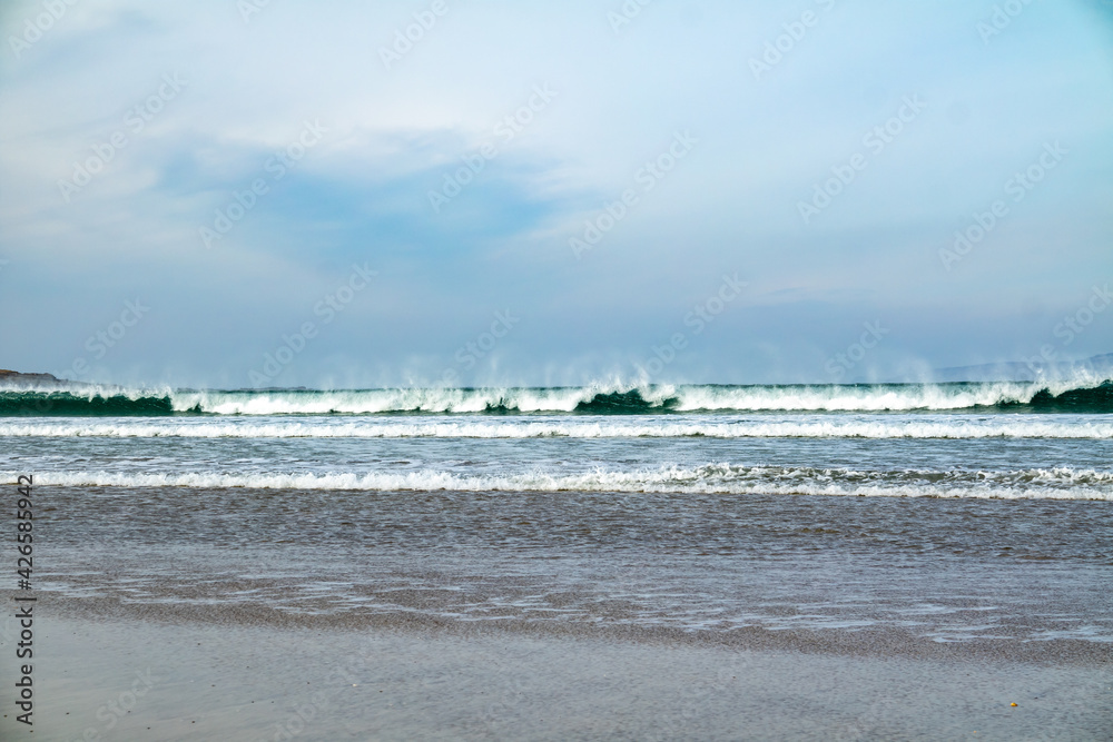 Winter waves at Narin Strand by Portnoo, County Donegal - Ireland. Winter waves at Narin Strand by Portnoo, County Donegal - Ireland.