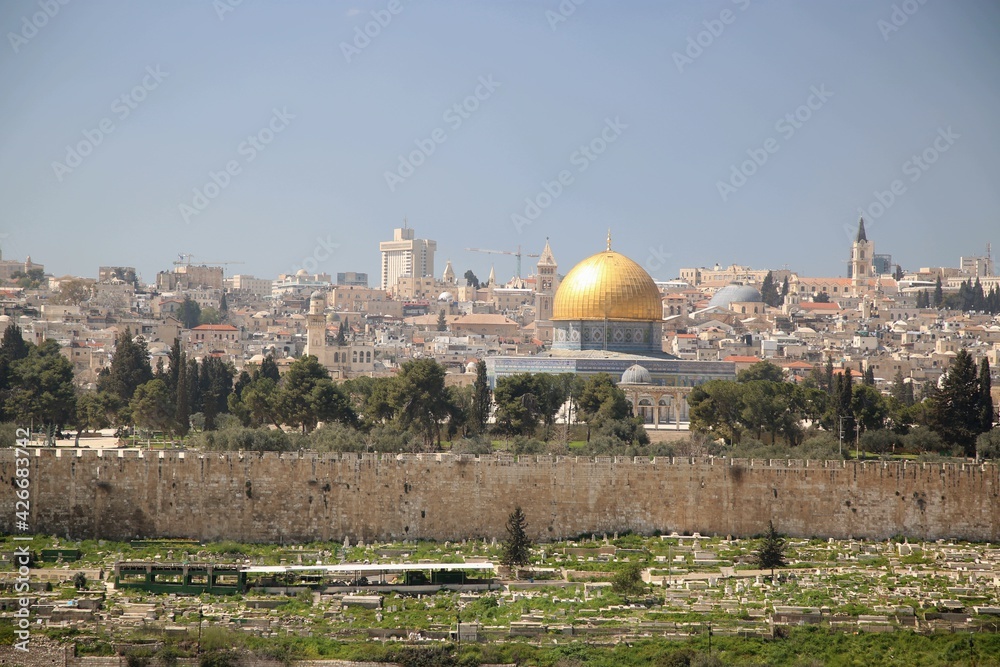 Fototapeta premium View of the city of Jerusalem