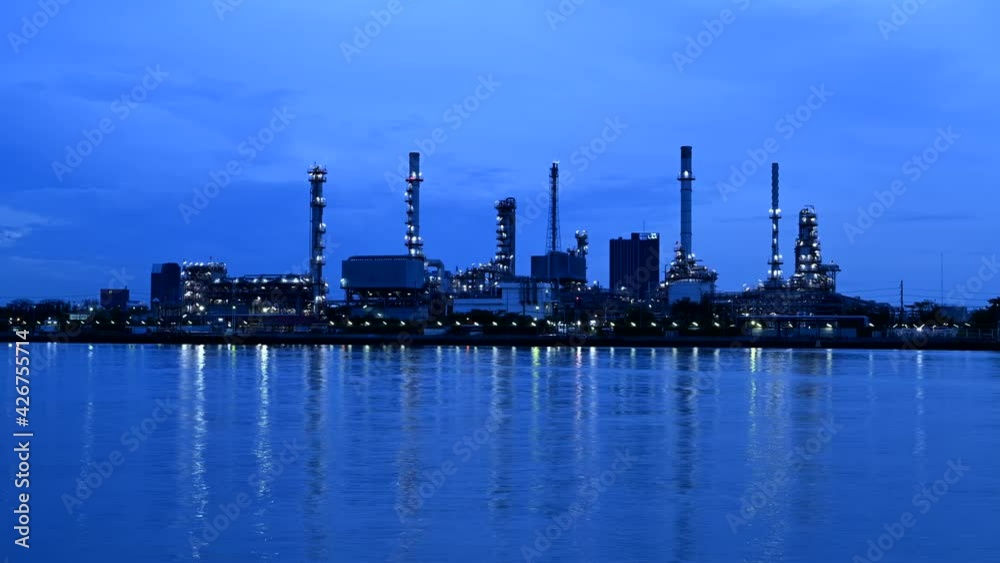 Petroleum gas container ship and oil refinery plant industry est Petroleum gas container ship and oil refinery plant industry est