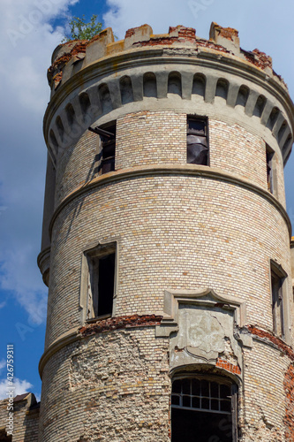 tower of the abandoned castle in Muromtsevo, Vladimir region photo