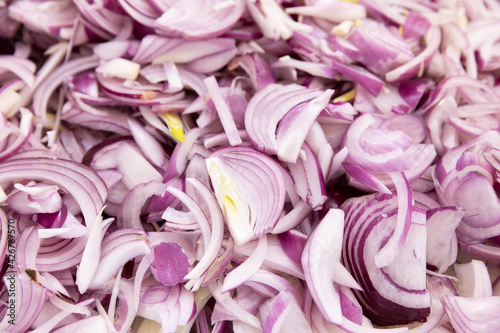 Red indian onion sliced