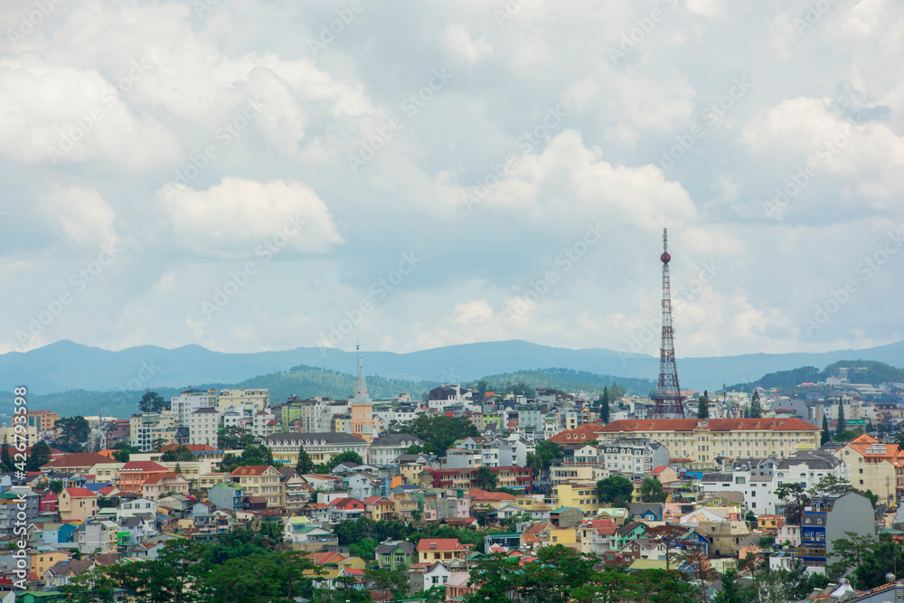 Fototapeta premium panorama of the city of the city