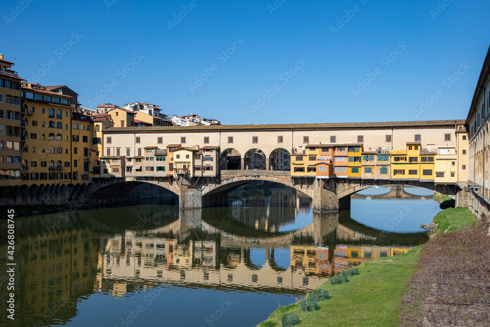 Firenze, Ponte Vecchio e il fiume Arno