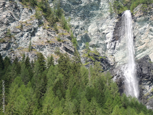  Cascada de Jungfernsprung, Austria. photo