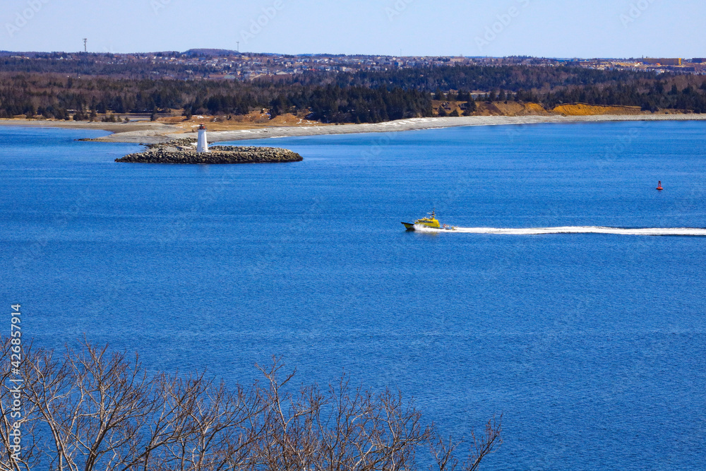 Obraz premium lake in winter