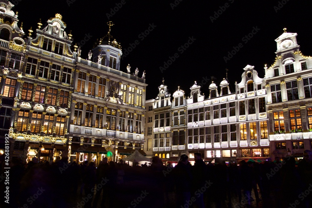 Fototapeta premium Grand place at night, Brussels, Belgium 