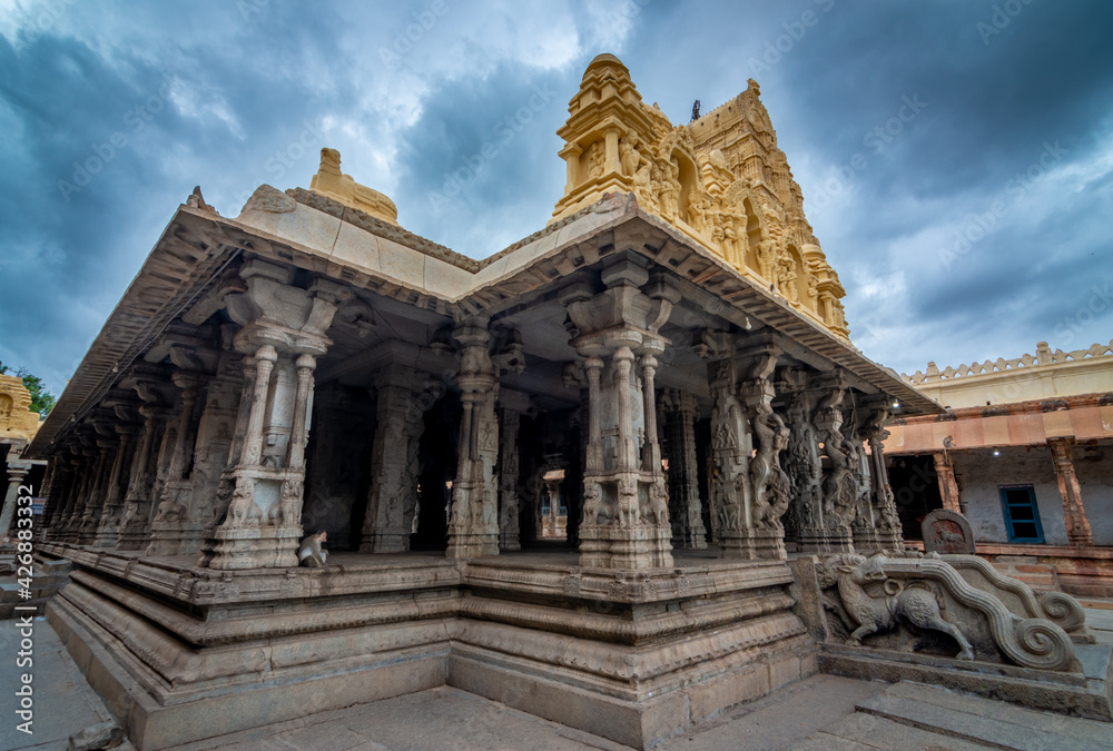 Fototapeta premium Virupakhsa Temple Hampi, India