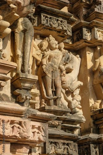 Detail of the Vamana Temple in Khajuraho, Madhya Pradesh, India. Forms part of the Khajuraho Group of Monuments, a UNESCO World Heritage Site. © Oscar Espinosa