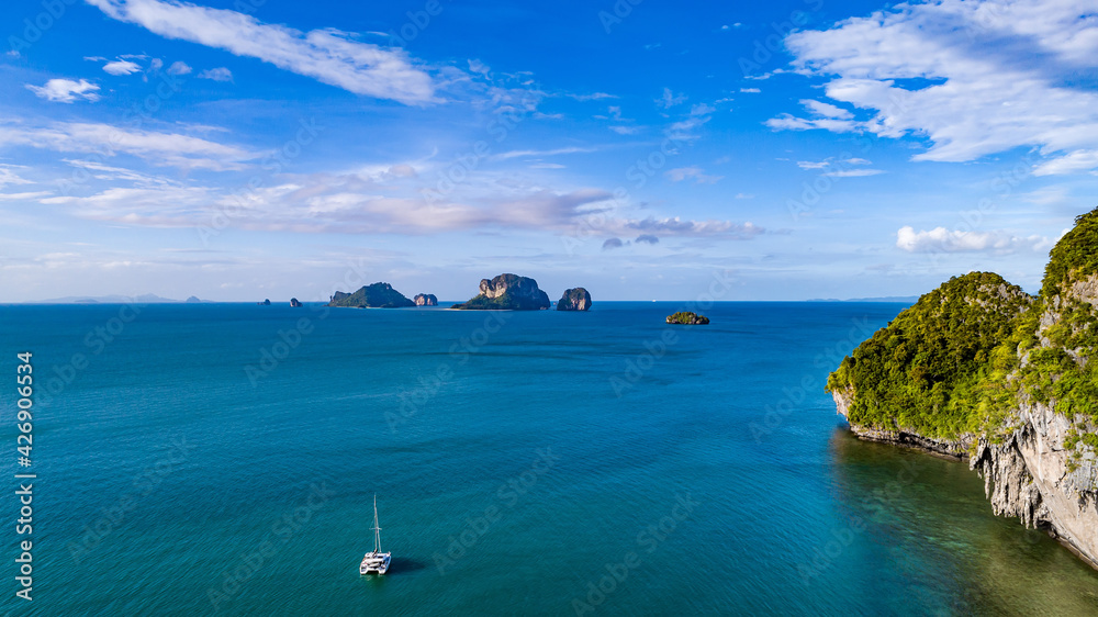Fototapeta premium Railay beach in Thailand, Krabi province, aerial view of tropical Railay and Pranang beaches and coastline of Andaman sea from above