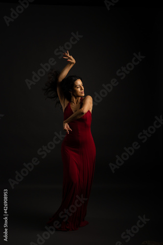 flamenco dancer dramatic dance photos