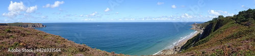 vue panoramique du Cap Fréhel et de Fort La Latte en Bretagne, France, septembre 2020