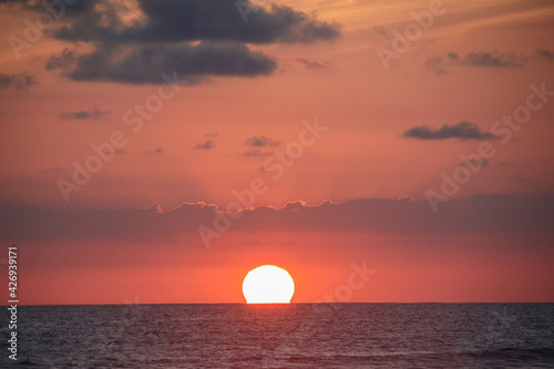 Fototapeta Naklejka Na Ścianę i Meble -  Sunset over the ocean in Santa Teresa, Costa Rica
