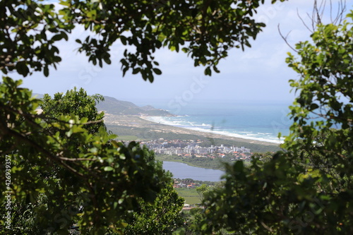 Fototapeta Naklejka Na Ścianę i Meble -  Florianópolis from above,, beach view