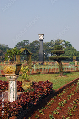 Foto Clock at Hanging Gardens, Mumbai, India