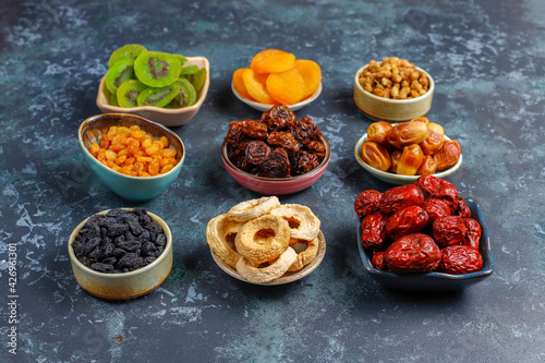Dried organic fruits assortment. © Husniyya