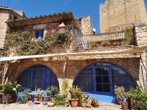 Peratallada, Gerona, Cataluña, España photo