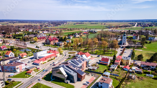 nowoczesna wieś Pawłowice z lotu ptaka na Śląsku w Polsce