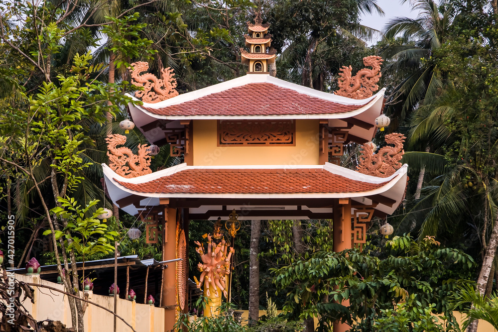 Gian Giac Pagoda, Cai Be, Mekong Delta, Vietnam south east asia Gian Giac Pagoda, Cai Be, Mekong Delta, Vietnam south east asia