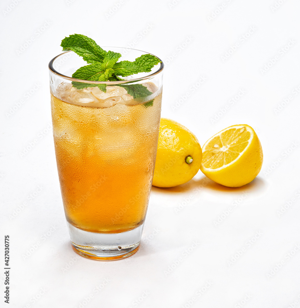 Ice Tea with Mint & Lemons Ice Tea with Mint & Lemons
