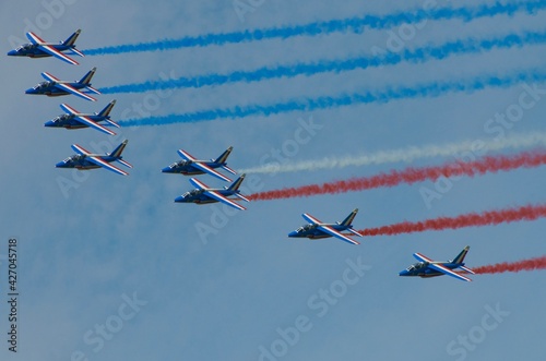 Alphajets formation flying for air show