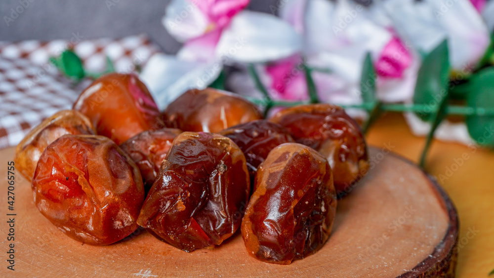 Selective focus sukkari dates or kurma sukari. The taste is sweet and soft. Ramadan Food Concept Selective focus sukkari dates or kurma sukari. The taste is sweet and soft. Ramadan Food Concept