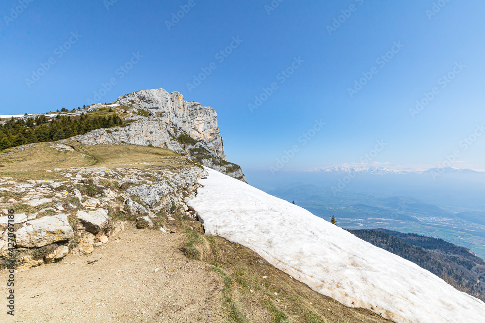 Vue sur le Pic SaintMichel à LansenVercors, dans le massif du