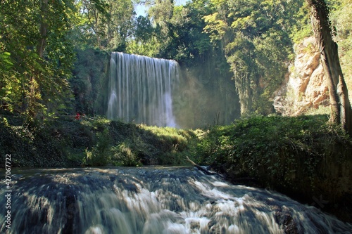 Cascada La Caprichosa. Parque natural del Monasterio de Piedra donde se dan numerosos fenómenos kársticos generados por el río Piedra. Nuevalos, Zaragoza, España.