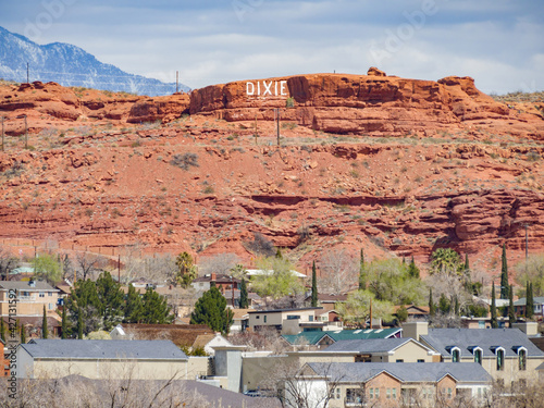 White Dixie letter of The Dixie Sugarloaf photo
