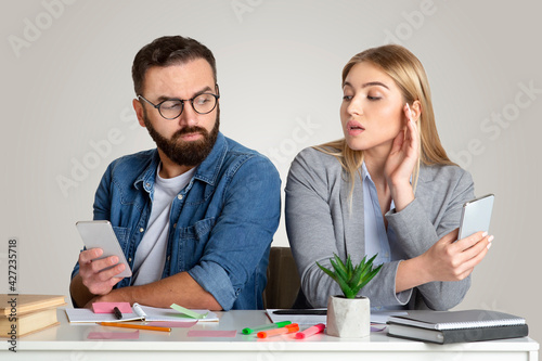 Infidelity, distrust at work and problems with colleagues photo