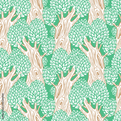 Vector seamless pattern with old deciduous trees. Colored repeating background with dense forest in a flat cartoon style. Contour drawings of trees with hollows on thick trunks and lush green foliage
