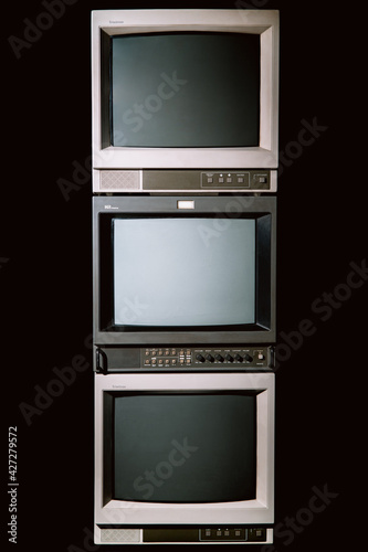 Studio monitors 