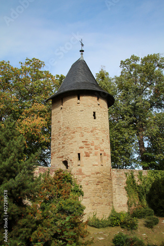 Ein mitterlalterlicher Turm der ehemaligen Stadtmauer. photo