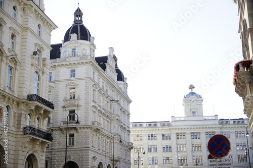 Ehemaliges Militärgeographisches Institut in Wien photo