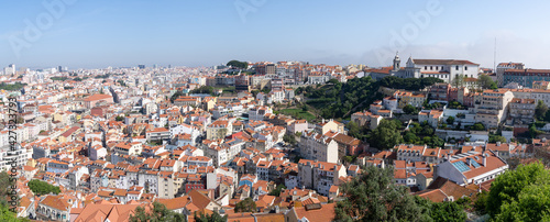 Vue sur Lisbonne et Graça depuis le château São Jorge