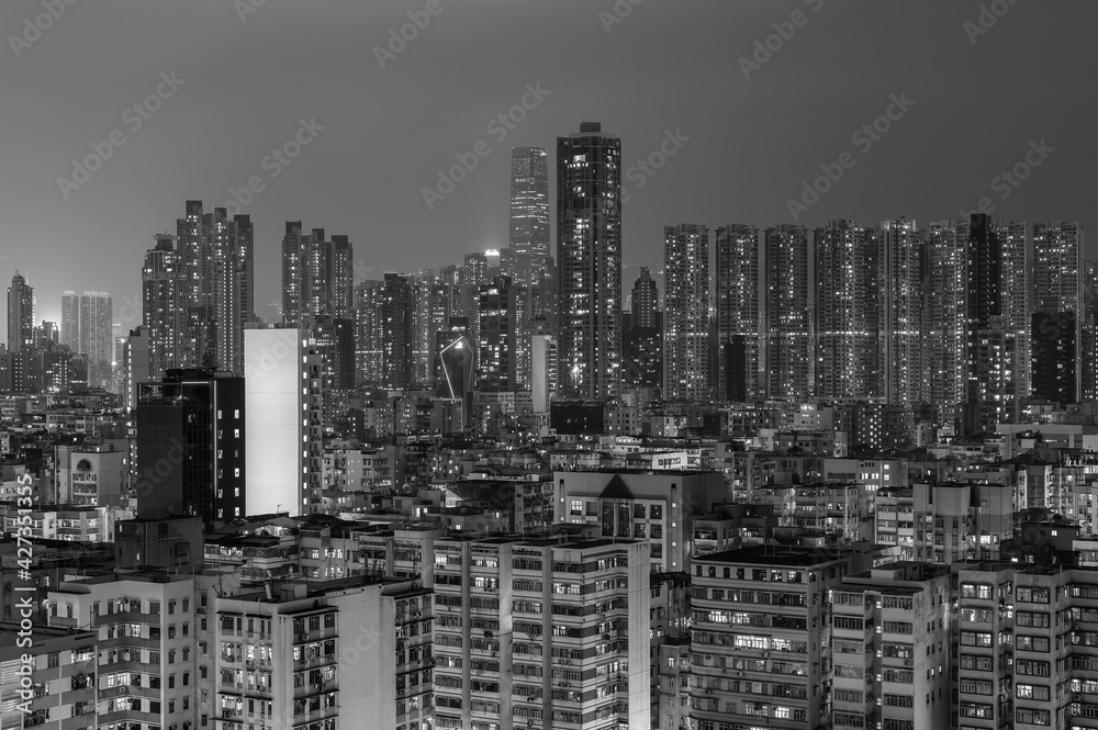 Obraz premium Night scenery of skyline of downtown district of Hong Kong city