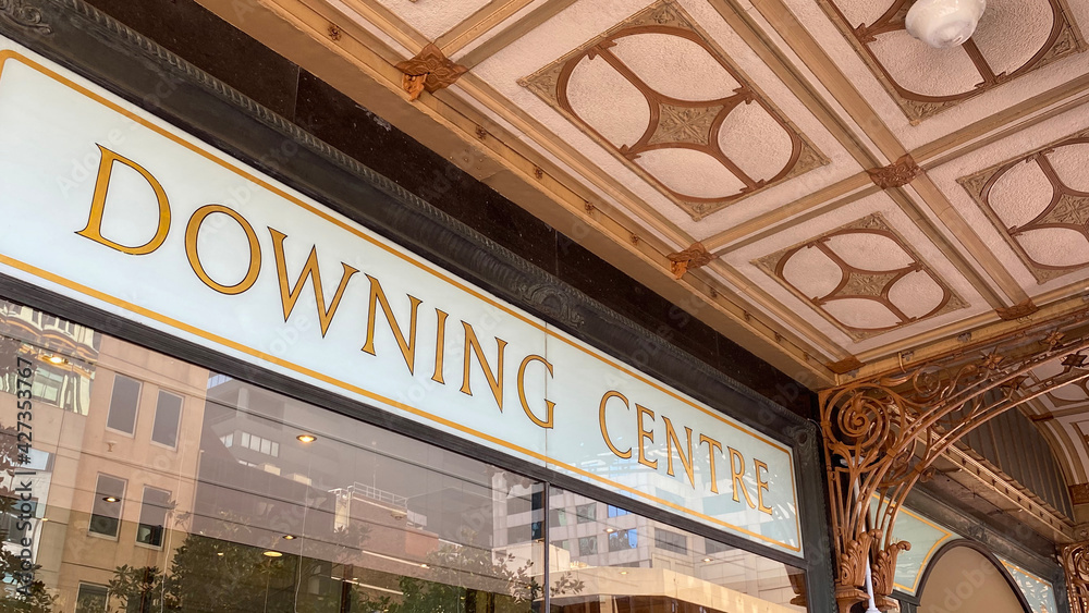 Signage outside the Downing Centre. State government courts, including Local Court, District Court, and a law library. Department of Justice and sheriffs offices - obrazy, fototapety, plakaty 