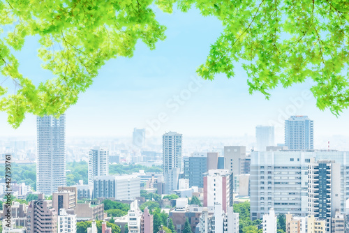 初夏の都市風景