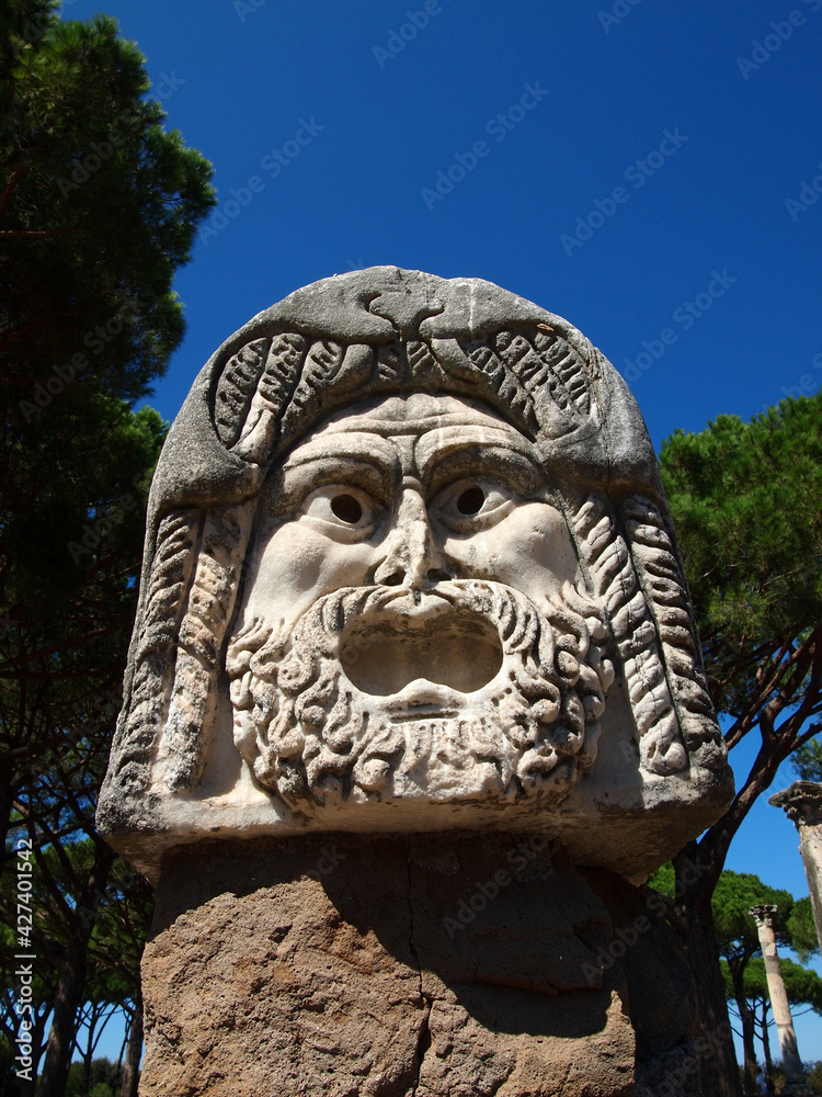 Obraz premium Ancient Roman ruins 古代ローマの遺跡 オスティア 劇場 喜劇役者の仮面